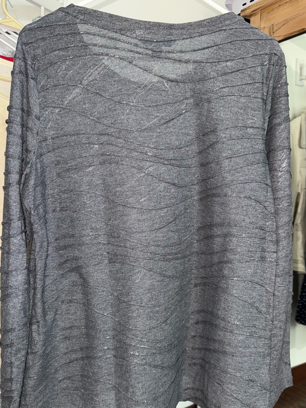 Simply Vera, Vera Wang Women’s Crewneck - Picture 2 of 6